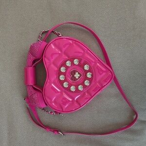 Betsey Johnson Limited Edition Bluetooth Operated Phone Bag
